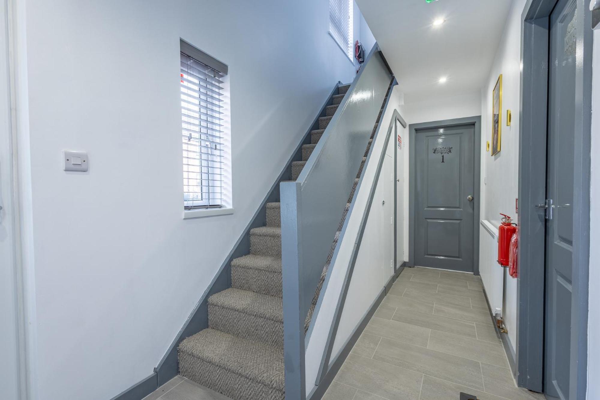 Premium Serviced Accommodation Rooms Nottingham - All With Ensuites ภายนอก รูปภาพ